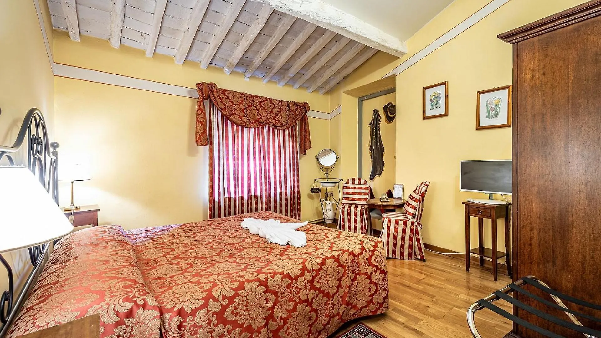 Antica Dimora Patrizia Hotel Montecarlo Italy